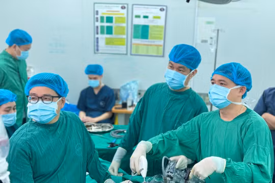 Bệnh nhân phát hiện khối u 6cm nhờ thói quen khám sức khỏe định kỳ