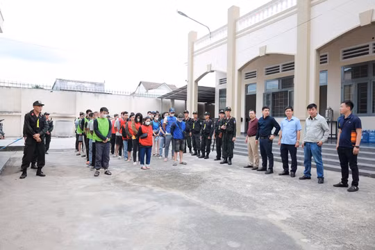 Phá đường dây lừa đảo xuyên quốc gia qua ứng dụng UNISAT và Tiktok