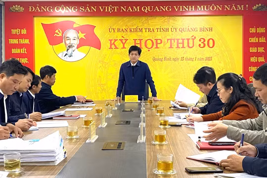 Loạt cán bộ, lãnh đạo Cục Thi hành án dân sự Quảng Bình bị đề nghị kỷ luật