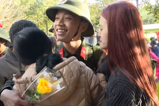 Gần 3.000 thanh niên Gia Lai háo hức lên đường nhập ngũ