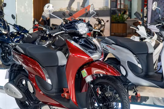 Honda ưu đãi ‘khủng’ cho khách mua xe tay ga SH Mode