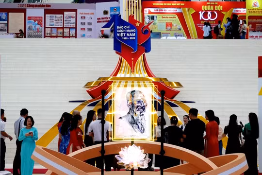Tự hào chặng đường 100 năm ngày Báo chí Cách mạng Việt Nam