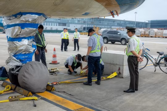 Các cảng hàng không triển khai nhiều biện pháp ứng phó bão số 3