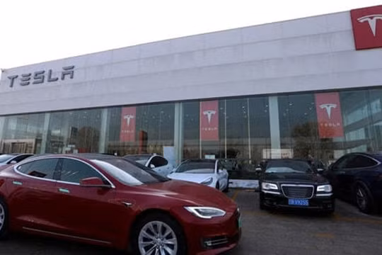 Tesla Trung Quốc thu hồi 1,2 triệu xe vì lo ngại an toàn
