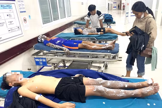 Tai nạn pháo nổ tăng cao, một nam sinh vừa mất vĩnh viễn các ngón tay