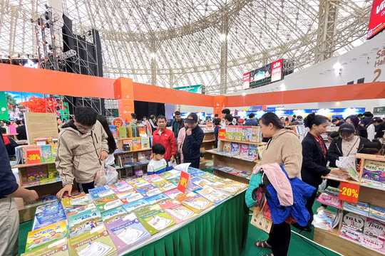 Không gian sách tại Hội chợ Mùa thu 2025: Lan tỏa giá trị đọc trong cộng đồng