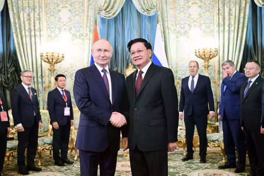 Tổng thống Nga hội đàm cùng Chủ tịch nước Lào tại Điện Kremlin