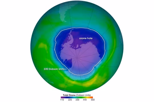 Thế giới đón tin vui khi lỗ hổng tầng ozone đang nhỏ lại