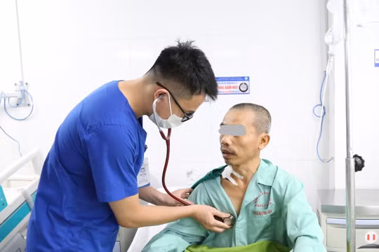 Người đàn ông bất ngờ hôn mê sau 2 tháng ngã xe