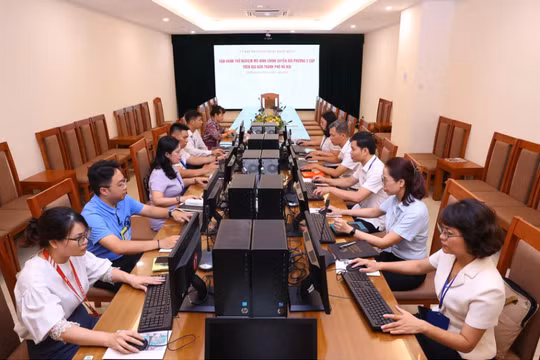 Chủ tịch xã, phường ở Hà Nội bổ nhiệm lãnh đạo phòng chuyên môn trước 29/6