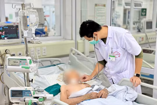 Thời tiết lạnh đột ngột, người cao tuổi dễ suy hô hấp dẫn đến tử vong