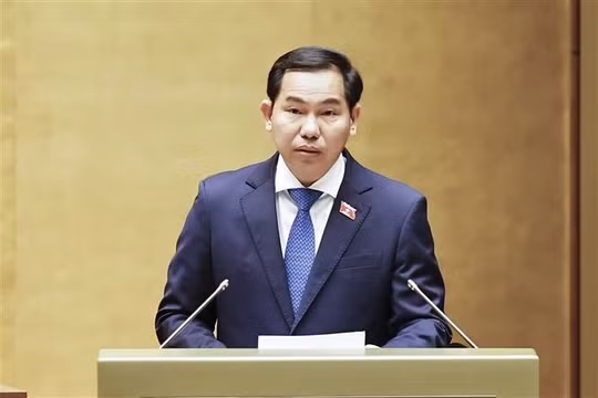 Quốc hội bầu Tổng thư ký và hai Chủ nhiệm Ủy ban