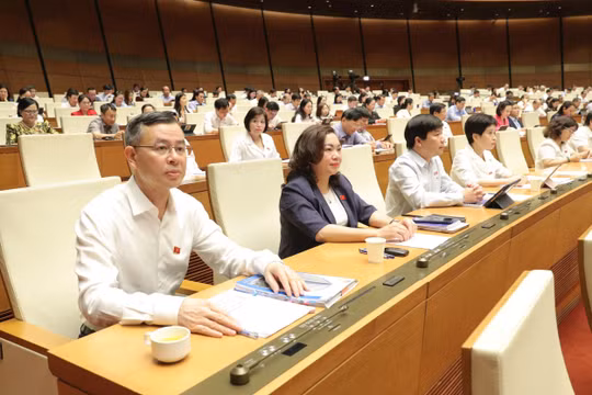 Bỏ án tử hình với 8 tội danh