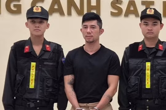 Ca sĩ Lương Bằng Quang đưa 8 tỷ đồng 'chạy án' cho Ngân 98