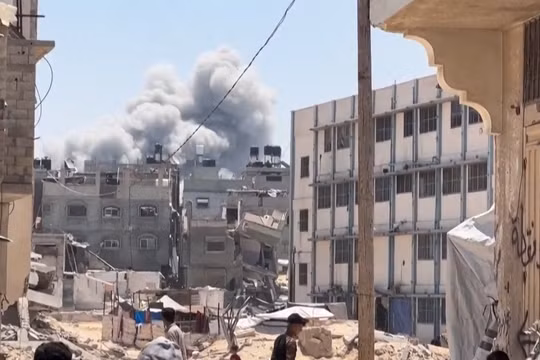 Israel trở lại tấn công Gaza sau khi đạt thỏa thuận ngừng bắn với Iran, ít nhất 86 người thiệt mạng