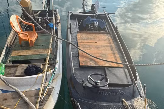 Đồn Biên phòng Cô Tô bắt quả tang 2 đối tượng dùng kích điện hủy diệt nguồn thủy sản