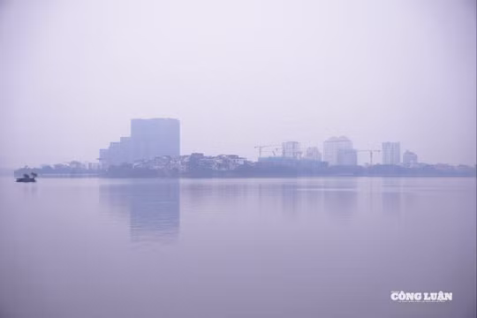 Hà Nội là thành phố ô nhiễm nhất thế giới trong chiều tối ngày 12/12
