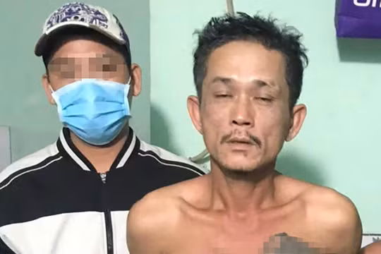 Dùng chiêu 'giả chết', cụ bà thoát hiểm sau cú ra tay tàn nhẫn của người cháu ruột