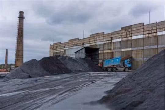 Ukraine từ chối đề xuất chia 50% tài nguyên khoáng sản cho Mỹ