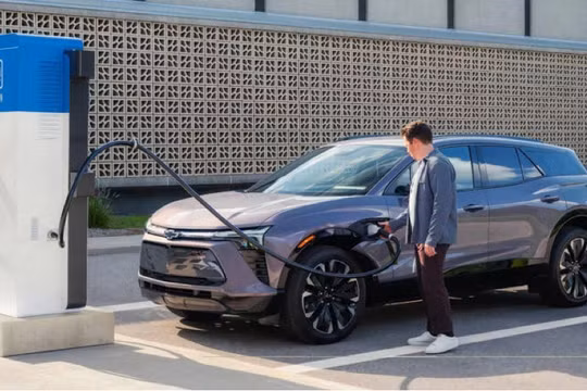 SUV điện và xăng: Lựa chọn nào tốt hơn cho bạn?