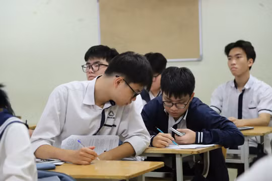 Bí kíp đạt điểm 9+ môn Toán kỳ thi tốt nghiệp THPT năm 2025