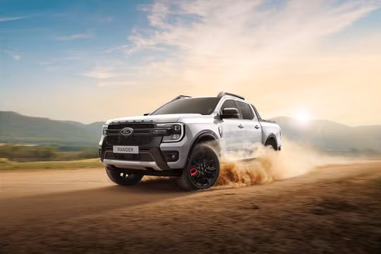 'Vua' bán tải Ford Ranger có thêm phiên bản mới XLS+ 2025
