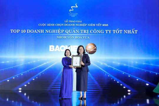 Tập đoàn Bảo Việt (BVH): Top 10 Doanh nghiệp Quản trị Công ty tốt nhất và Giải Nhì Báo cáo phát triển bền vững
