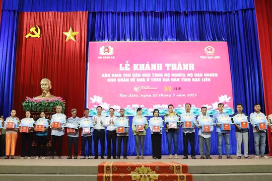 ‏Bàn giao 700 căn nhà tình nghĩa do T&T Group và SHB tài trợ cho người dân tỉnh Bạc Liêu‏