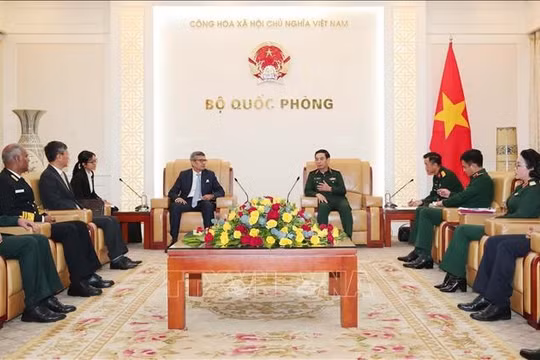 Đại tướng Phan Văn Giang tiếp Thư ký Quốc phòng Ấn Độ Rajesh Kumar Singh