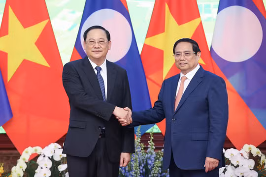 Thủ tướng Phạm Minh Chính đồng chủ trì Kỳ họp lần thứ 48 Ủy ban liên Chính phủ Việt Nam-Lào