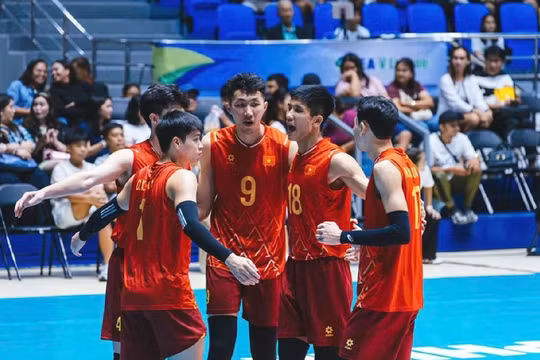 Bóng chuyền nam Việt Nam thắng Philippines ở lượt cuối SEA V.League 2025