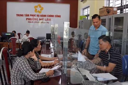 Tiếp tục xây dựng tổ chức, hoạt động của đơn vị hành chính 2 cấp bảo đảm thông suốt, hiệu quả