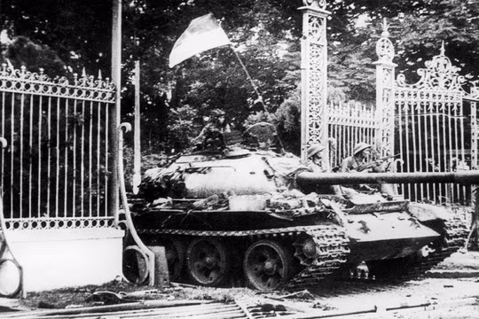 Triển lãm Từ Chiến thắng Điện Biên Phủ đến Đại thắng mùa Xuân 1975