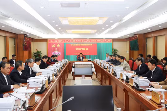 UBKT Trung ương cảnh cáo nguyên Cục trưởng Cục Thi hành án dân sự Hà Nội Lê Quang Tiến