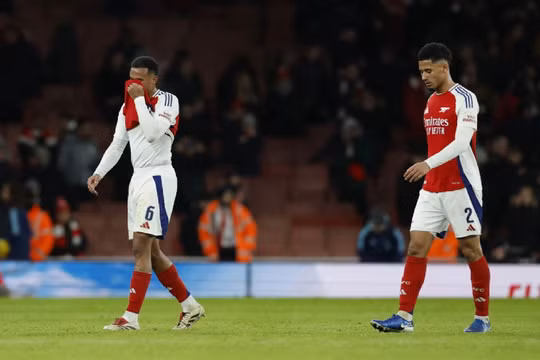 Đánh bại Arsenal, Newcastle đặt 1 chân vào chung kết Carabao Cup