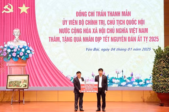 Agribank chung tay vì người nghèo, đối tượng chính sách nhân dịp Xuân Ất Tỵ năm 2025