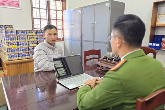 Gia Lai: Phát hiện hơn 2 tạ pháo nổ trong nhiều thùng ghi 'hạt điều'