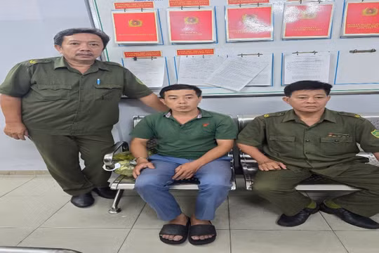 Bắt đối tượng truy nã về hành vi lừa đảo chiếm đoạt tài sản khi đang lẩn trốn tại TP Hồ Chí Minh