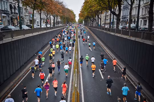 Nhà báo đang 'chạy marathon' không có vạch đích: Chúng ta cần làm gì?