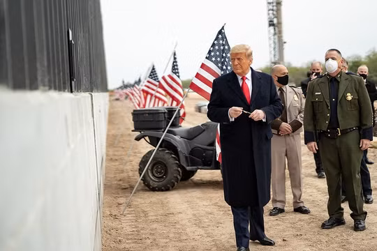 Thành phố biên giới Mexico tuyên bố tình trạng khẩn cấp sau khi ông Trump nhậm chức