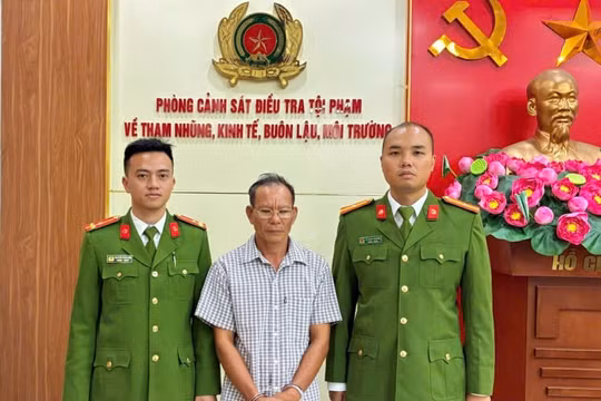 Bắt kẻ bị truy nã đặc biệt nguy hiểm sau 7 năm lẩn trốn