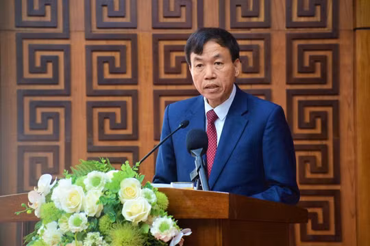 Phê chuẩn ông Lê Văn Lương giữ chức Chủ tịch UBND tỉnh Điện Biên