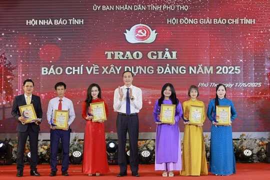 Phú Thọ: Vinh danh 62 tác phẩm báo chí xuất sắc về công tác xây dựng Đảng năm 2025