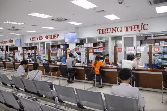 Kiên quyết chấm dứt nạn 'chi phí không chính thức' khi làm thủ tục hành chính