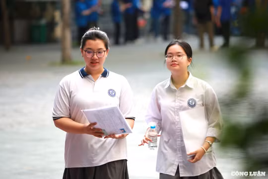 Kỳ thi tốt nghiệp THPT 2025: Thí sinh bắt đầu với môn Ngữ văn theo hình thức tự luận