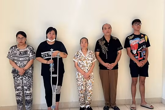 Giang hồ Hạnh 'sự' bị tạm giữ hình sự