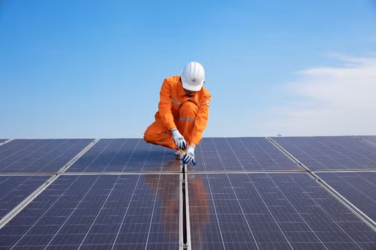 EVNHANOI triển khai đồng bộ các chương trình tiết kiệm điện phù hợp với từng nhóm đối tượng khách hàng