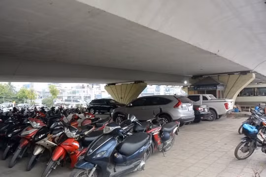 Phó Thủ tướng yêu cầu Hà Nội xử lý nghiêm các bãi trông giữ xe không nằm trong quy hoạch