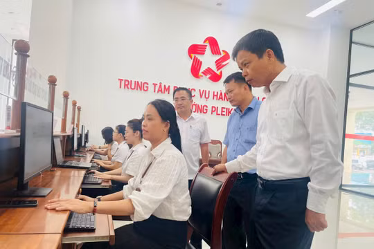 Gia Lai: Làm việc xuyên lễ, không có ngày nghỉ để chi quà tặng cho dân mừng Tết Độc lập