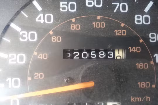 Xe cũ chạy bao nhiêu km là quá nhiều?